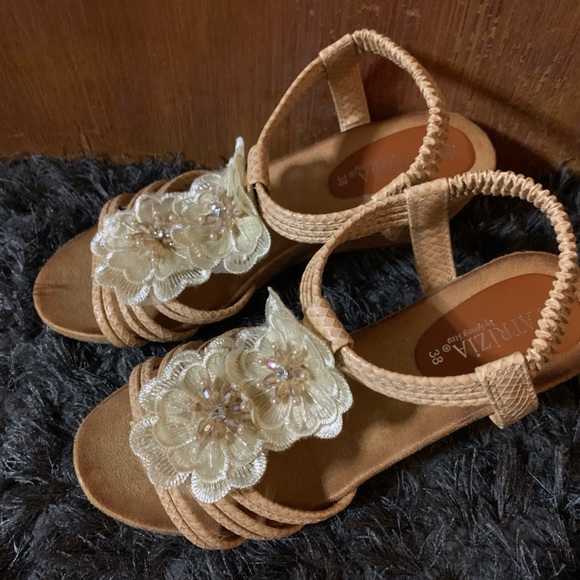 Patrizia flowering - Picture 3 of 3